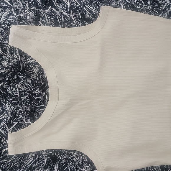 Hanro Light Beige Ribbed Tank Top - Picture 8 of 8